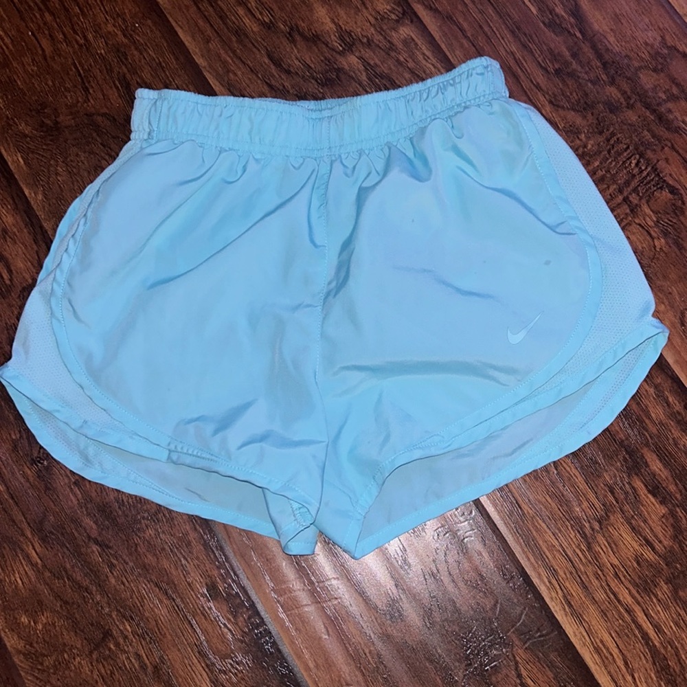 Nike Dri-fit shorts in blue!!